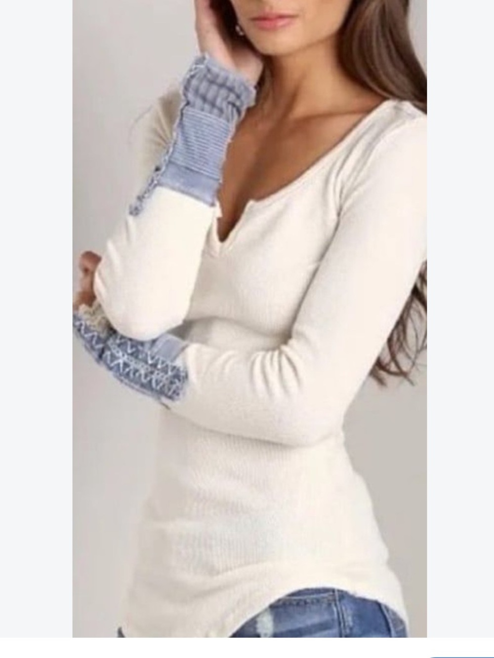 Free People Kyoto Cuff Thermal White/ Cream and Blue Size M